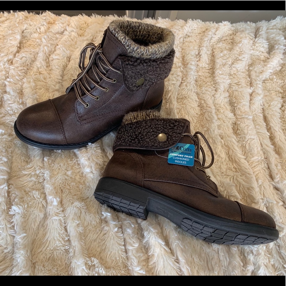 NWT Never Worn Combat Boots